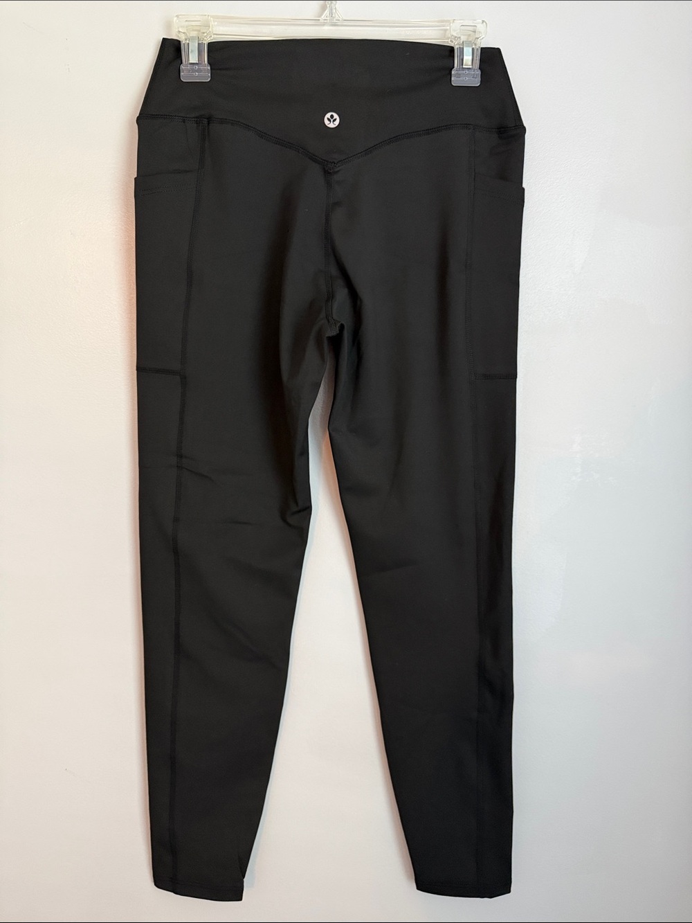 Pobodo Criss Cross Leggings